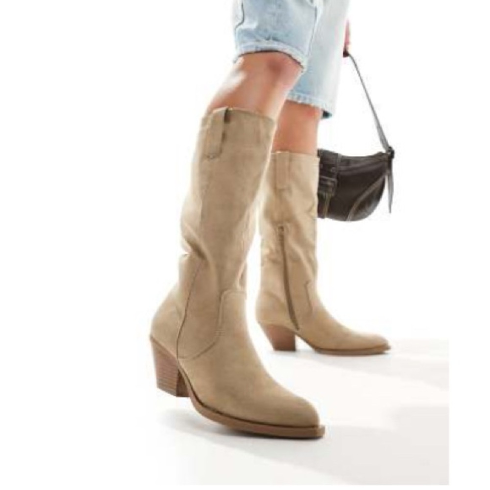 Women's Tan Knee-High Boots